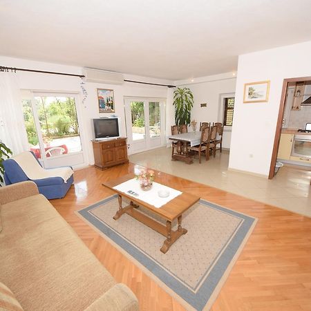 Apartment Ivanita Оребич Экстерьер фото